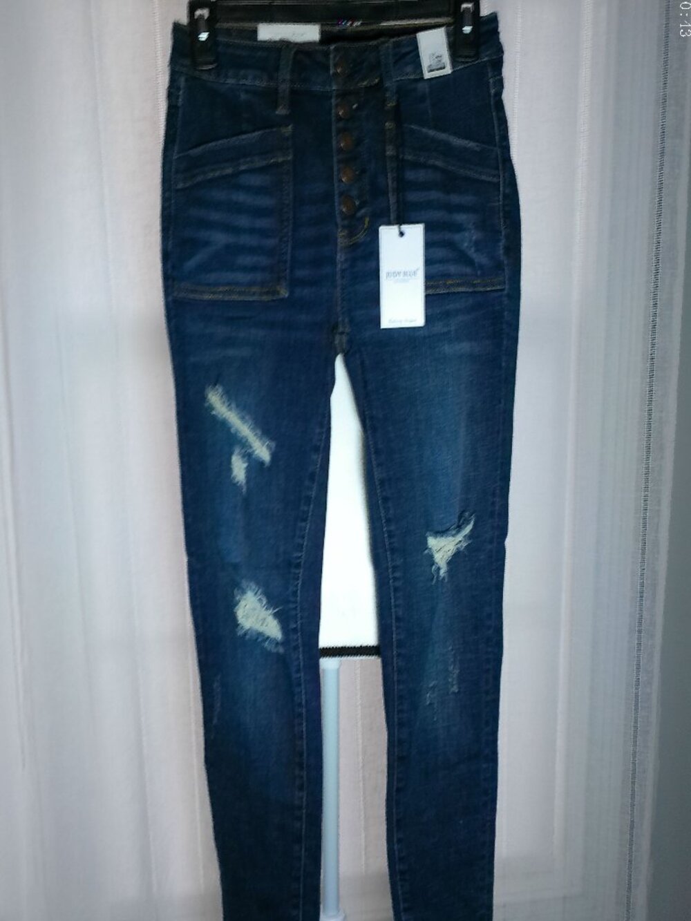 JUDY BLUE NWT Skinny Fit Button-Up Fly Slant Pocket Dark Wash Distressed Jeans 1